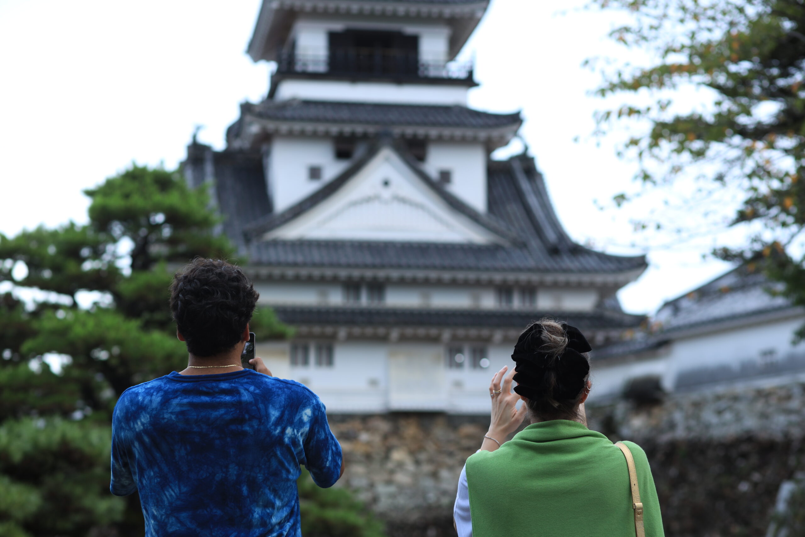 Couple photographing Kochi Castle