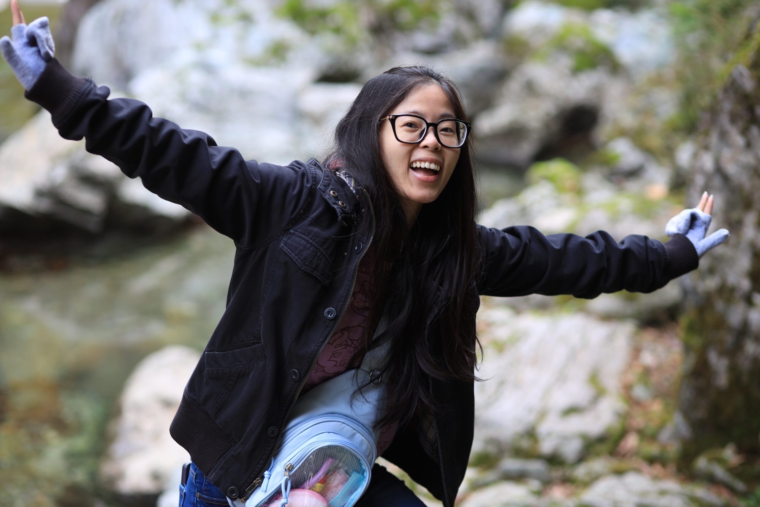 Guest with arms wide open at Niyodo River