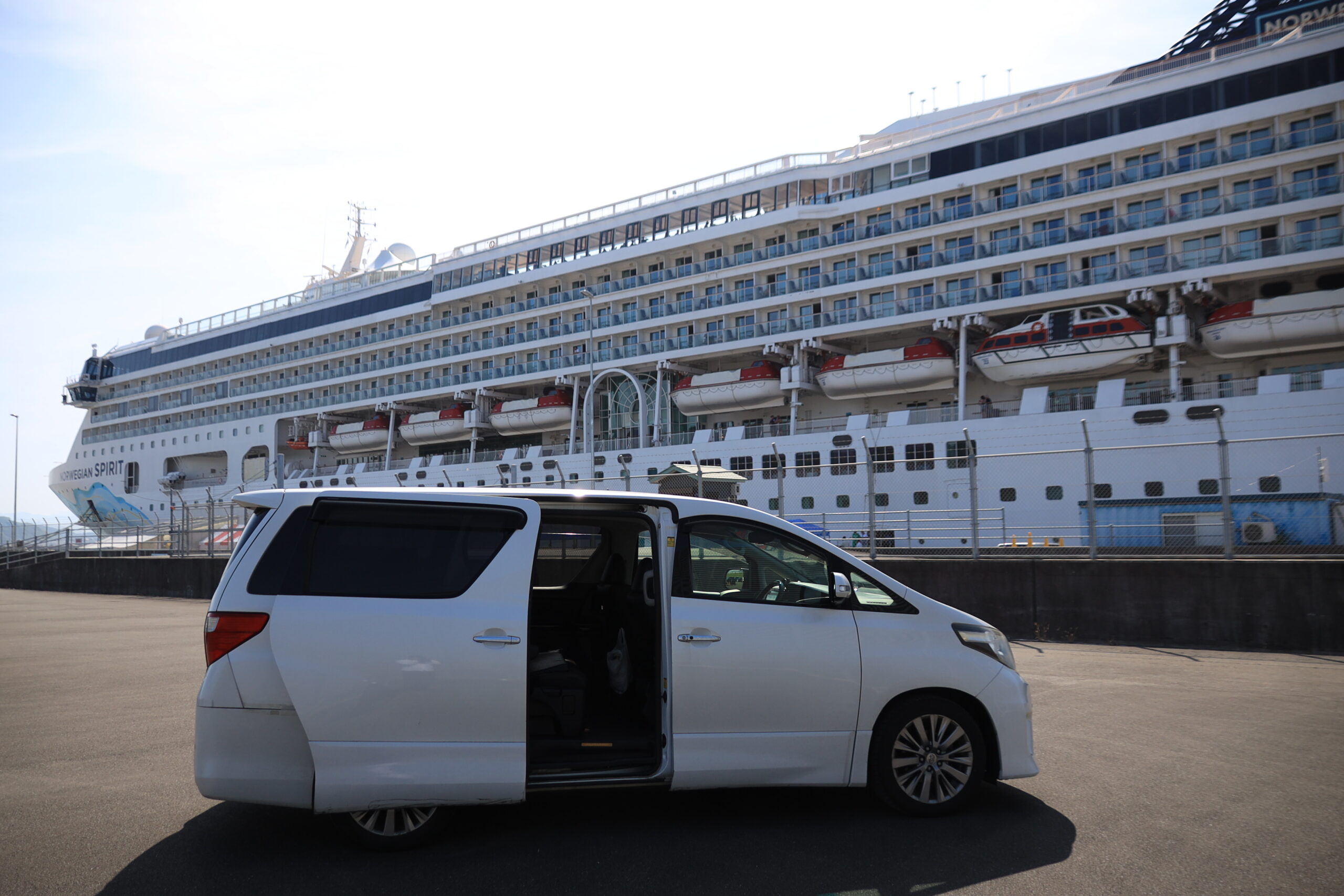 Toyota Alphard at cruise port