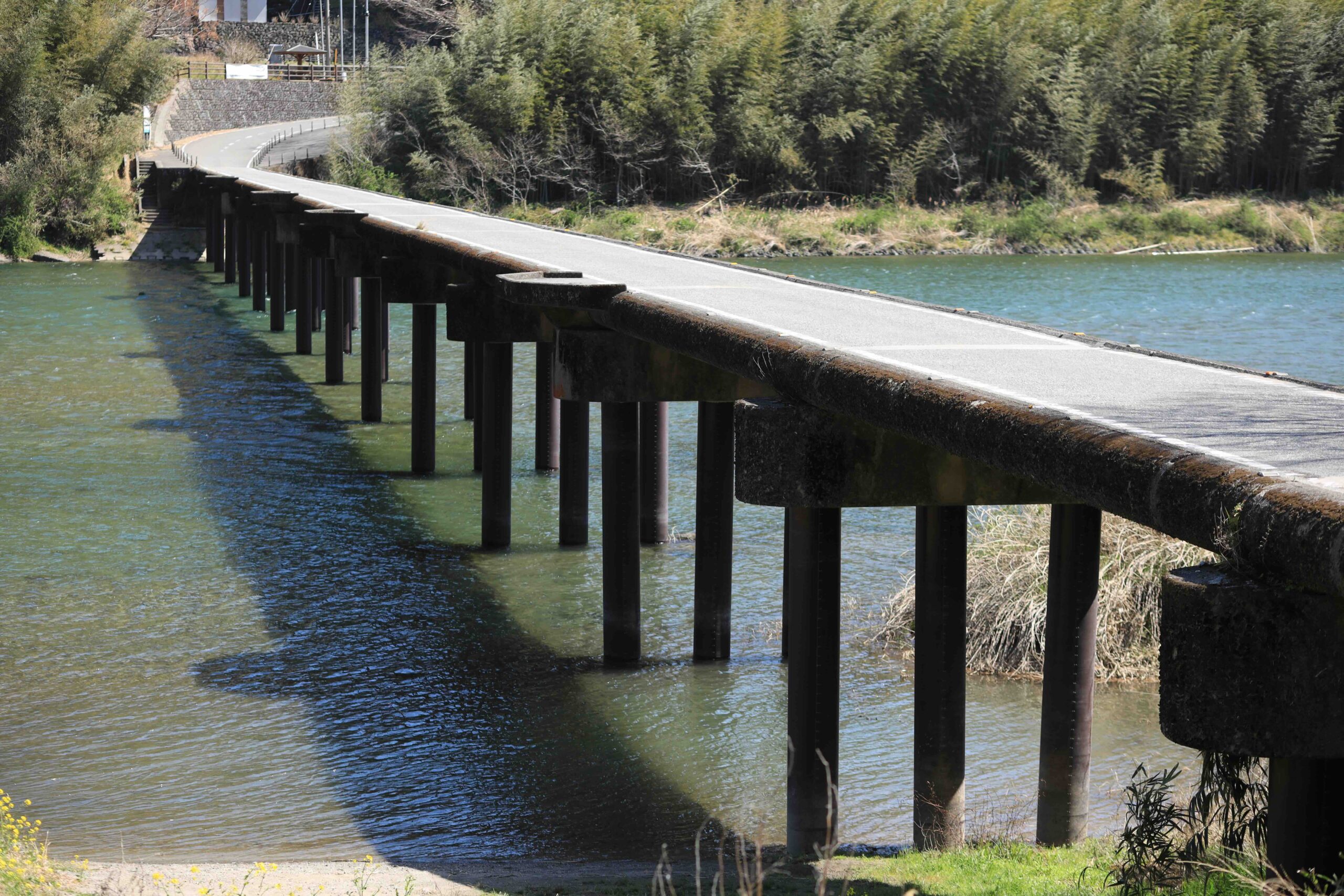 Chinkabashi subsidence bridge over the Niyodo River in Kochi